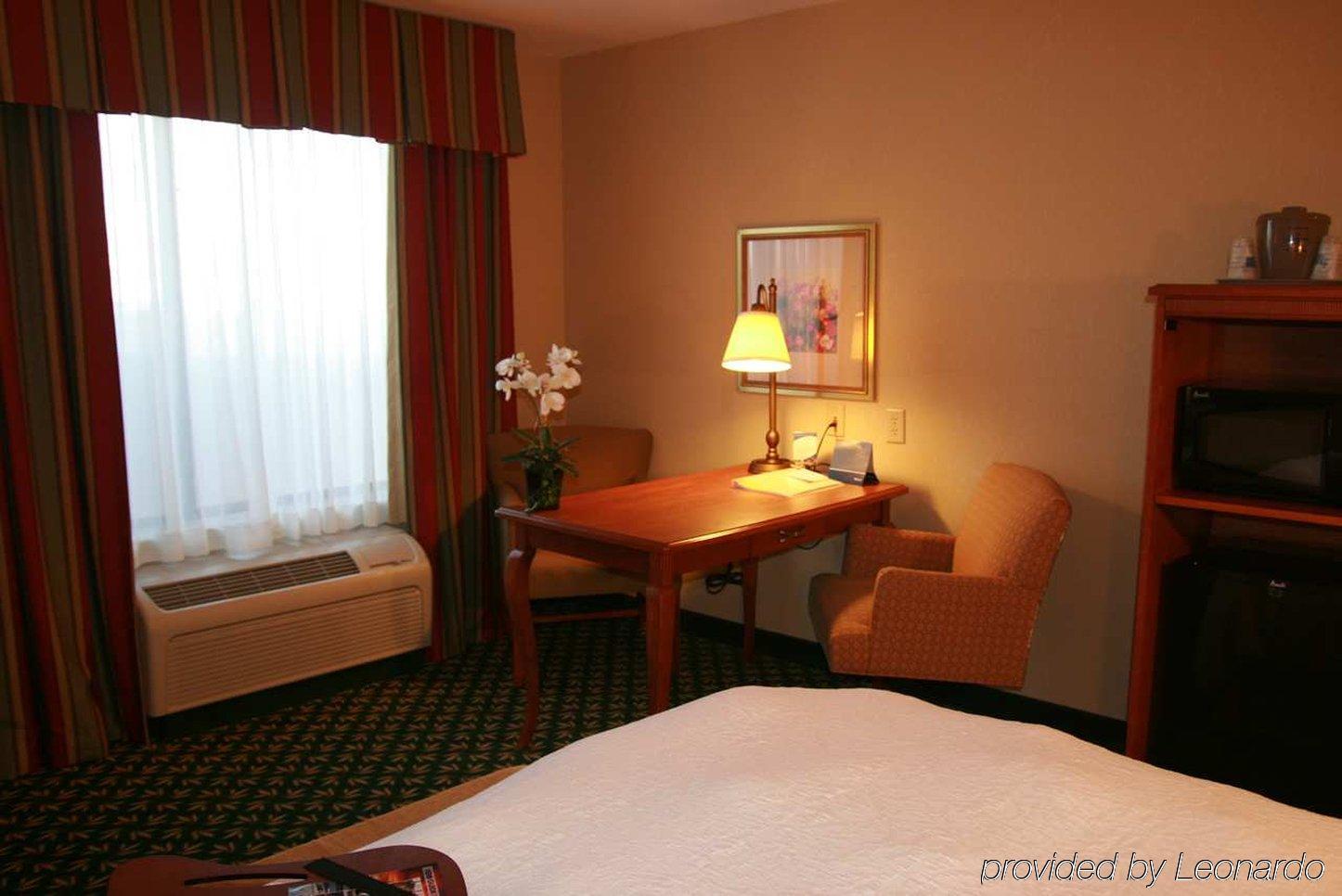 Newly Renovated Hampton Inn Omaha West Lakeside Cameră foto