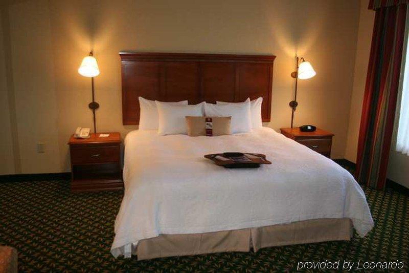 Newly Renovated Hampton Inn Omaha West Lakeside Cameră foto