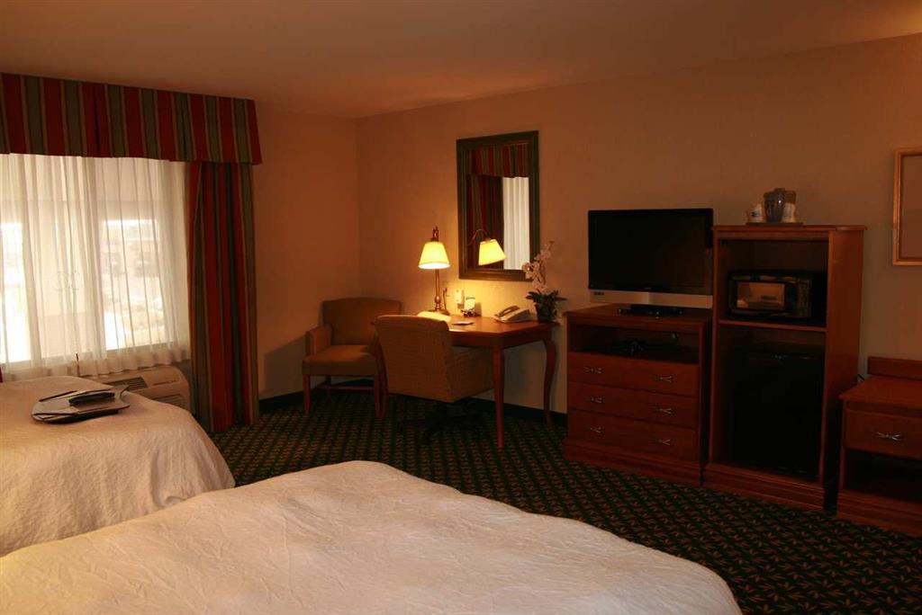 Newly Renovated Hampton Inn Omaha West Lakeside Cameră foto