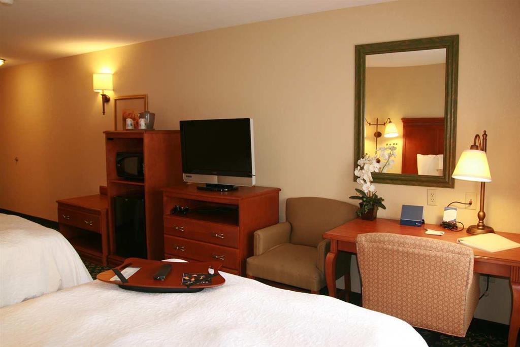 Newly Renovated Hampton Inn Omaha West Lakeside Cameră foto